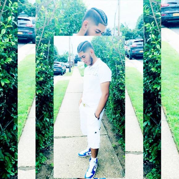 Meet your Posher, Cesar - Picture 1 of 1